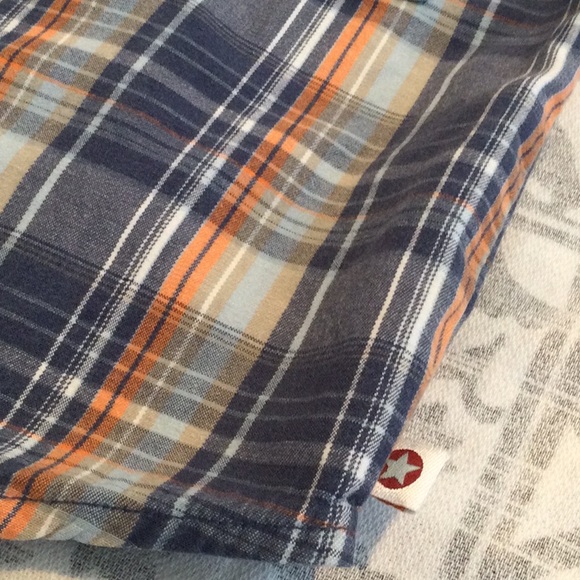 Janie and Jack baby boy button down shirt size 6-12 months. Nice! - Picture 8 of 10